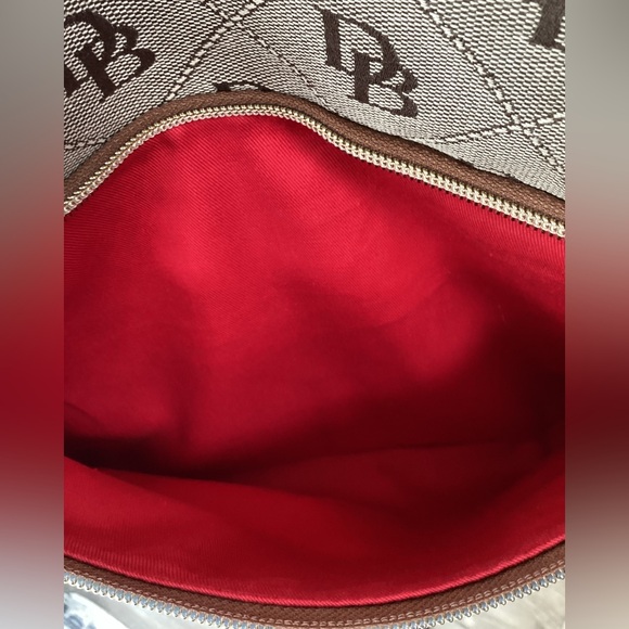 Dooney & Bourke Crossbody Signature Logo Bag - Picture 13 of 13